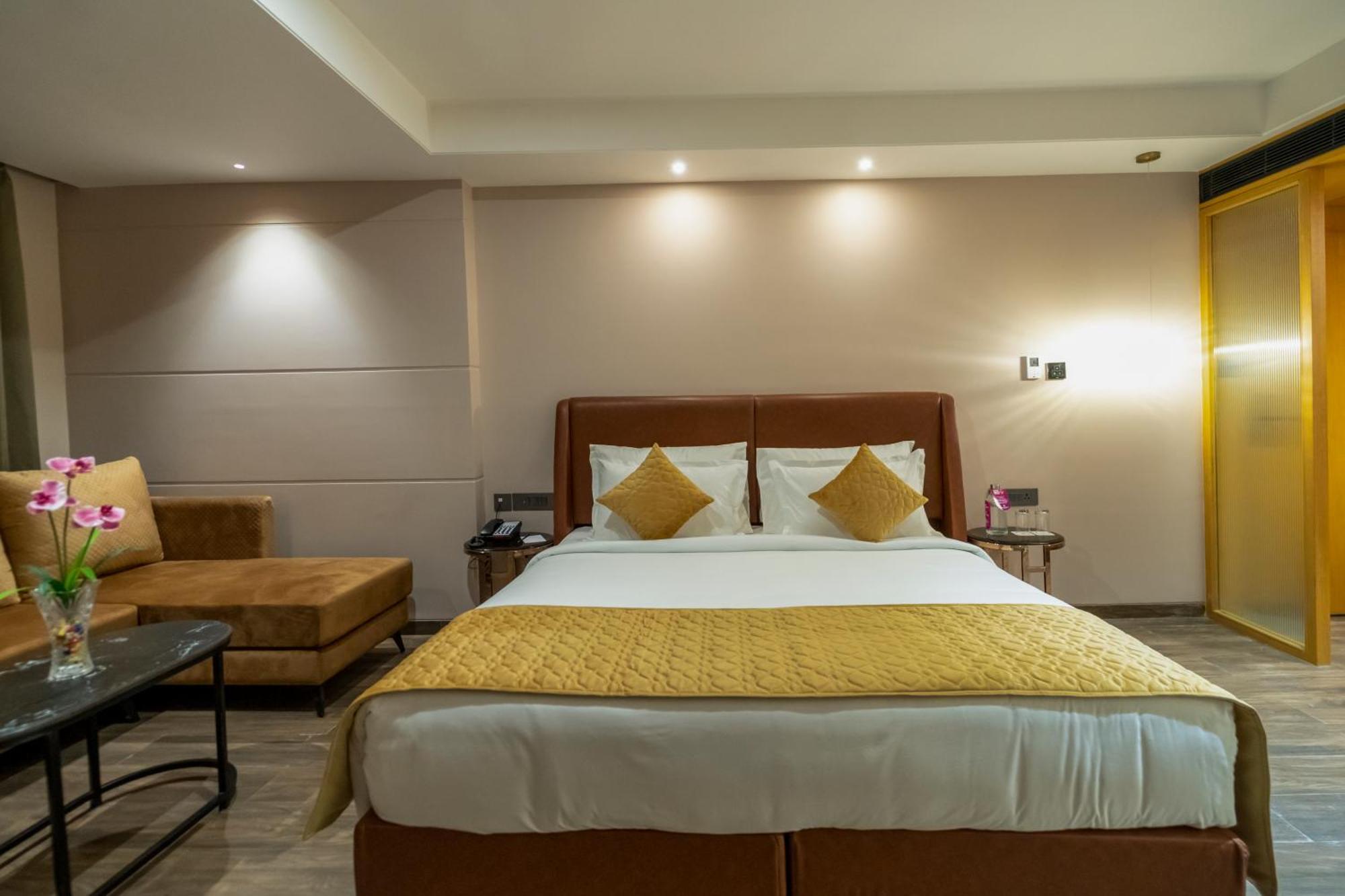 Regenta Inn Bhavani Nellore By Royal Orchid Hotels 外观 照片